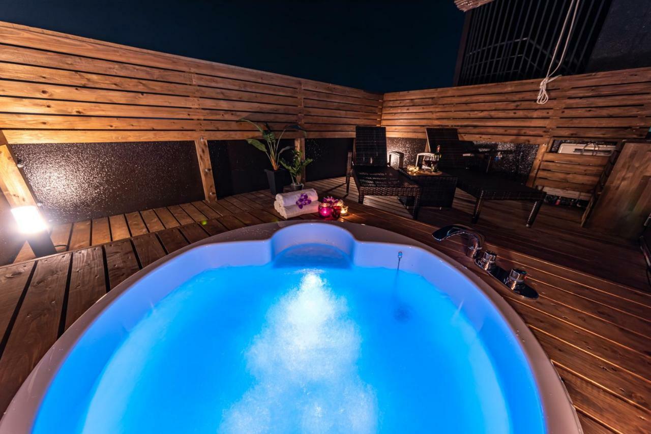 Hotel Aqua Kiss Moriyama (Adults Only) Exteriér fotografie